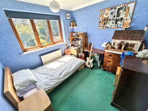 Photo 25- click for photo gallery